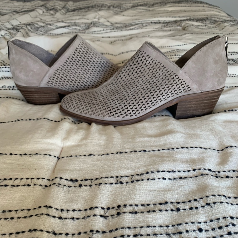 Vince Camuto gray suede bootie